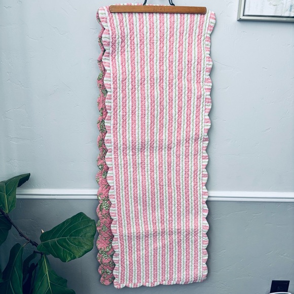 Williams Sonoma Pink and Green Quilted Table Runner - Picture 5 of 5